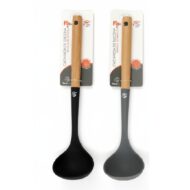 Cucharón de silicona con mango de madera