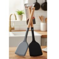 Espátula de silicona con mango de madera - Image 2